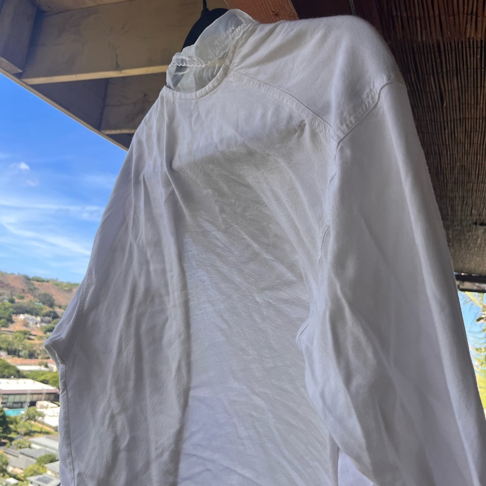 White Button Down Top Lace Collar - image 8